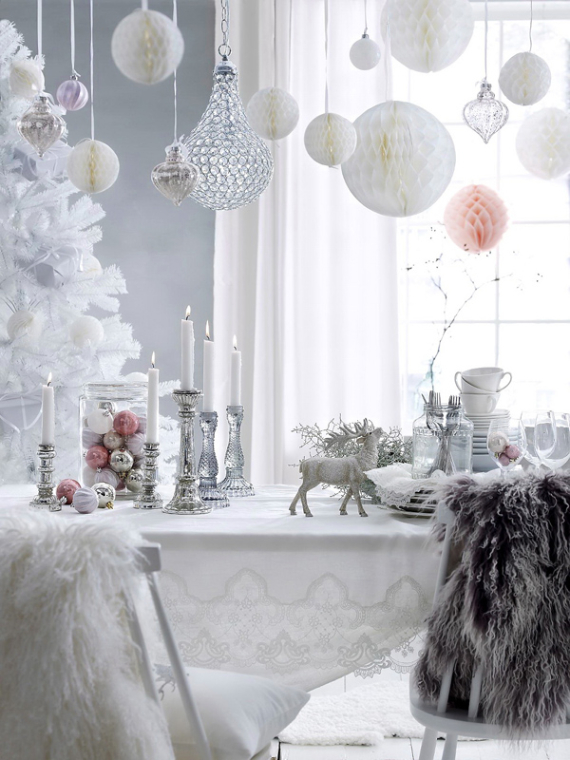 A Little More Festive Scandinavian Christmas Decor (4)