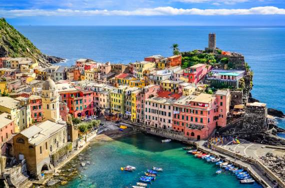 Explore-Stunning-The-Cinque-Terre-town-Of-Vernazza-On-The-Italian-Riviera-18