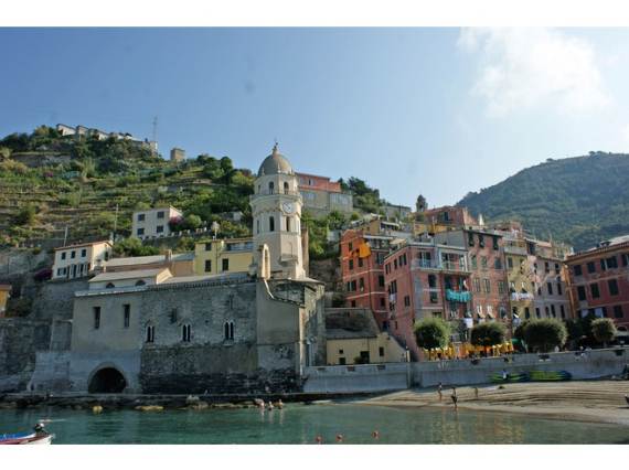 Explore-Stunning-The-Cinque-Terre-town-Of-Vernazza-On-The-Italian-Riviera-31