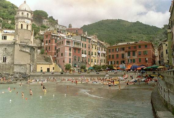 Explore-Stunning-The-Cinque-Terre-town-Of-Vernazza-On-The-Italian-Riviera-36