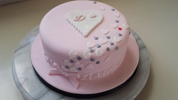Fabulous valentine cake decorating ideas (43)