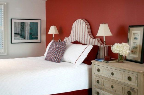 Hot Valentine Room Designs in Rich and Energetic Red Colors   (17)