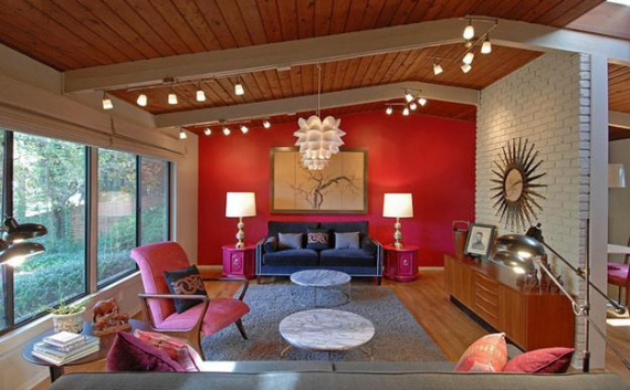 Hot Valentine Room Designs in Rich and Energetic Red Colors   (5)