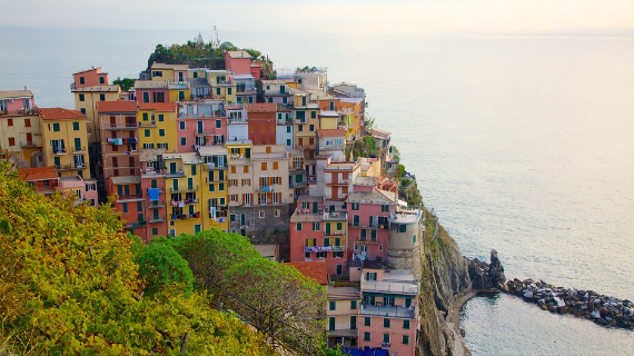 The Colorful Cliff-Side Town of Manarola , La Spezia,  Italy (17)
