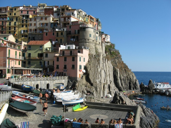 The Colorful Cliff-Side Town of Manarola , La Spezia,  Italy (35)