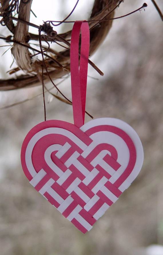 sweet-diy-heart-crafts-ideas-for-valentines-day-17