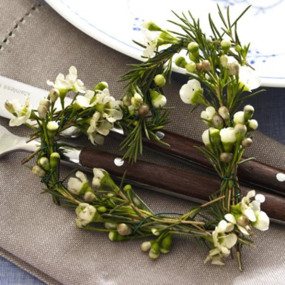 Floral Table Decoration For A Romantic Valentine's Day (10)