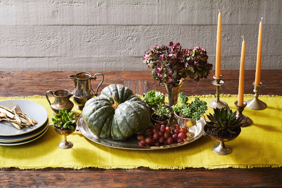 Warm and Inviting Thanksgiving Centerpiece Ideas  (17)