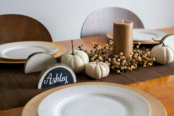 Warm and Inviting Thanksgiving Centerpiece Ideas  (29)
