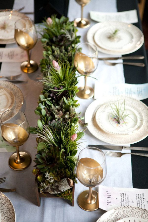 Warm and Inviting Thanksgiving Centerpiece Ideas  (30)