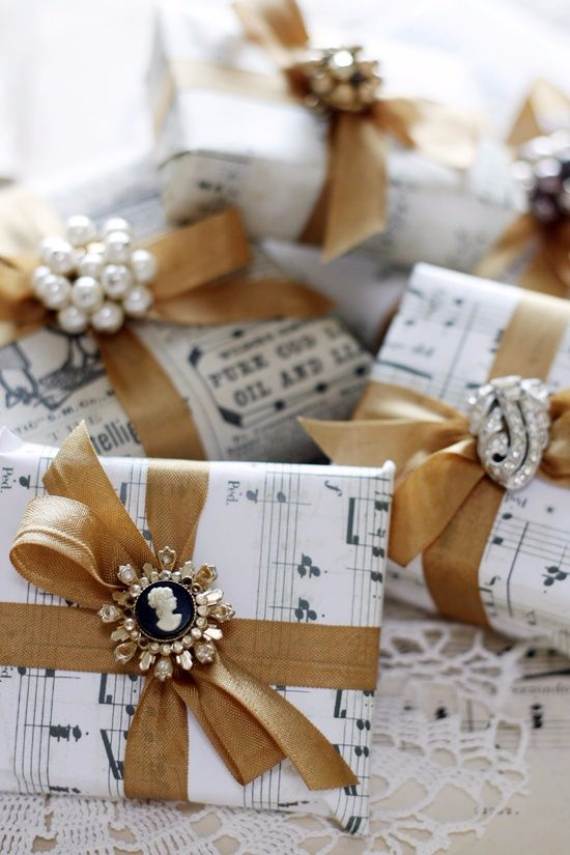 Creative-Gift-Decoration-Wrapping-Ideas-31