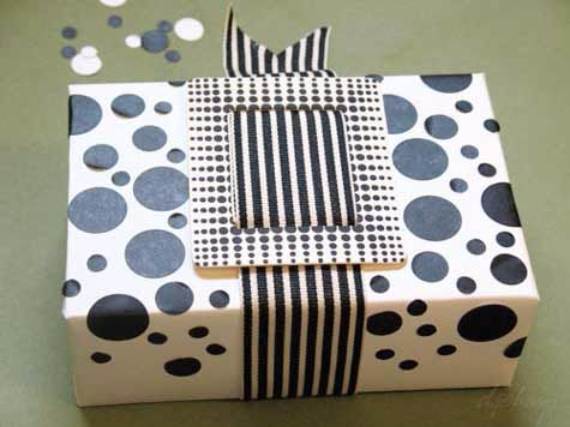 Creative-Gift-Decoration-Wrapping-Ideas-37