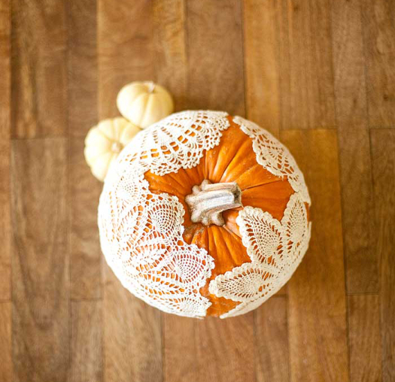 New Ways to Decorate Your Halloween Pumpkins (34)