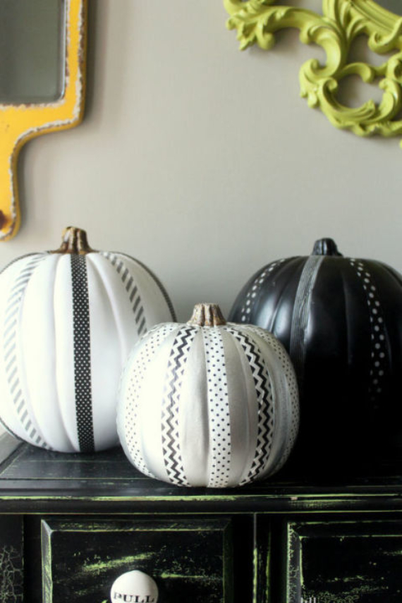 New Ways to Decorate Your Halloween Pumpkins (51)
