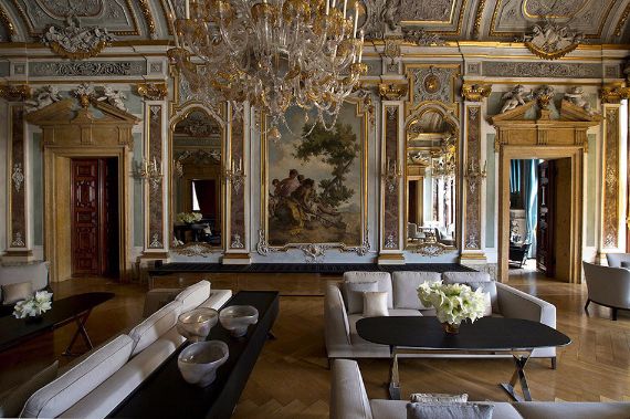 Explore the Enchanting Aman Canal Grande Hotel in Venice – the Floating City