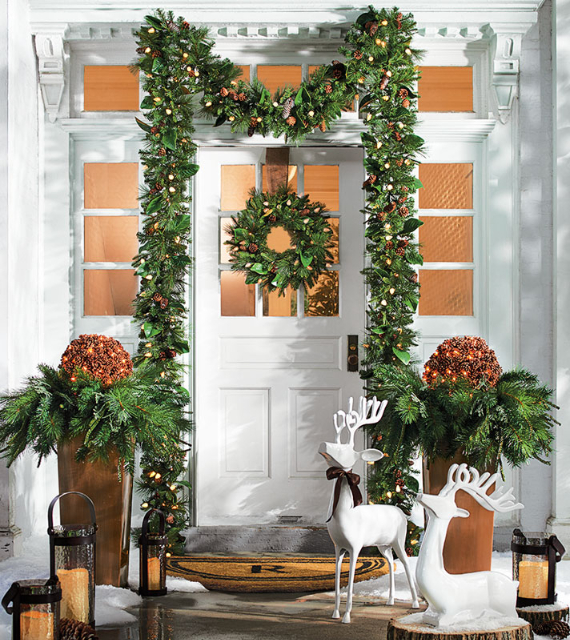 Fascinating Christmas Ideas For Indoors And Outdoors (103)