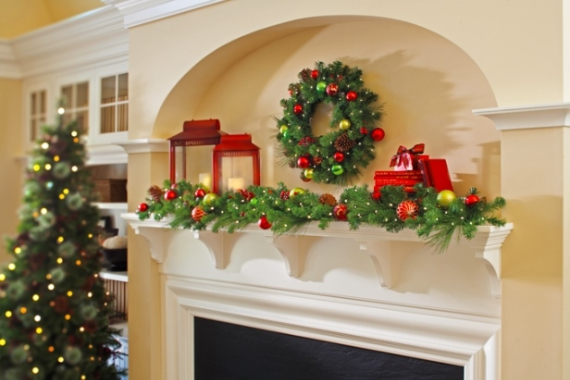 Mantel Decor Ideas For A Magical Christmas (3)