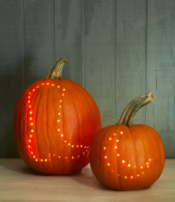 Ways to Decorate for Fall, Halloween and Thanksgiving With Pumpkins (1)