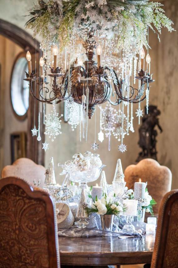 45 Christmas Decorating Ideas for Pendant Lights and Chandeliers