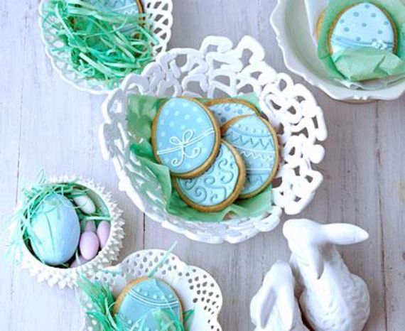 Creative Easter Table Setting Ideas In Blue And White (4)