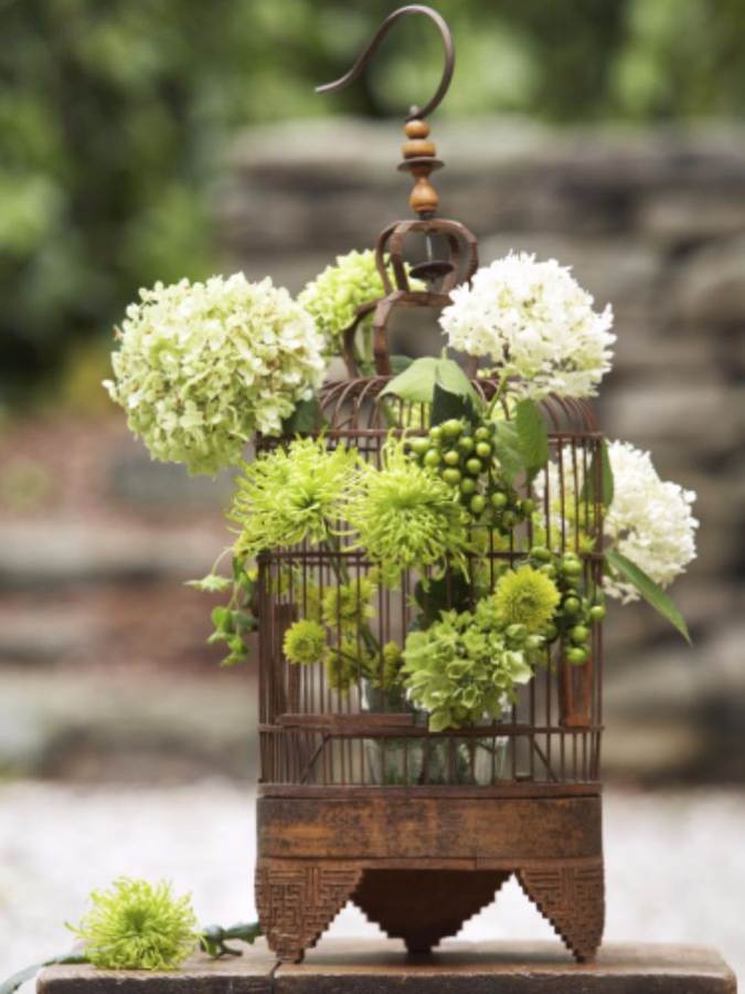 50 Stylish And Inspiring Flower Arrangement Centerpieces and Table Decoration Ideas (13)