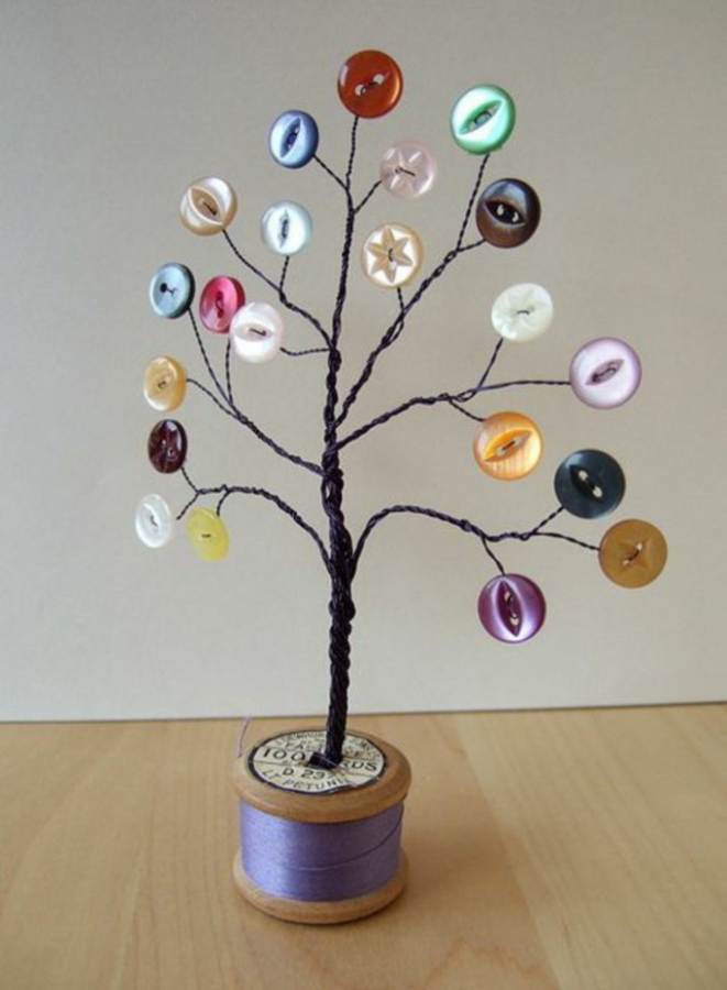Creative DIY Craft Decorating Ideas Using Colorful Buttons (9)