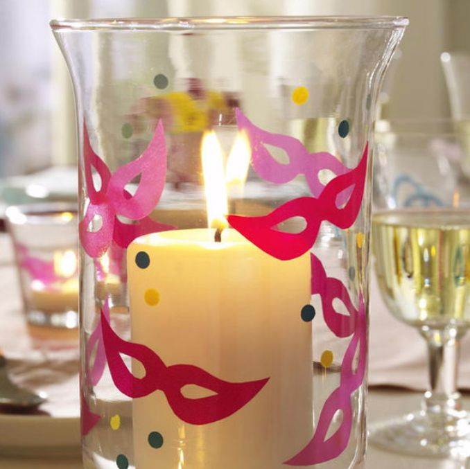 Holiday Romance In Miniature Summer Candle Centerpiece Ideas (2)