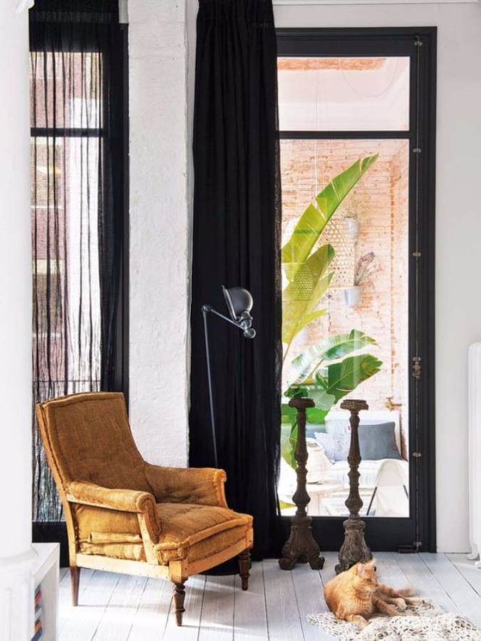 Luxury Apartment In The Loft Barcelona Spain  (10)