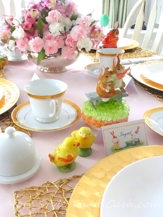 Easter gold-plated or silver cutlery table setting 