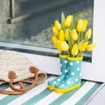 Decorate the home with tulips12