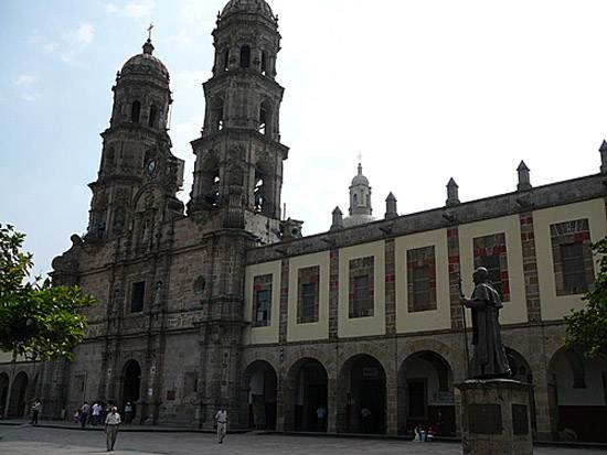 mexico-guadalajara-the-pearl-of-the-west-10