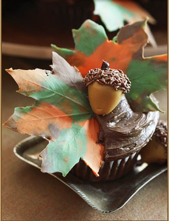 Ideas for Thanksgiving Holiday Cupcake Decorating (11)