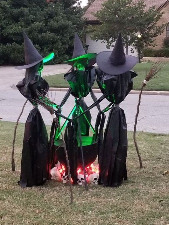 Halloween Holiday Spirit, and Outdoor Ideas | family holiday