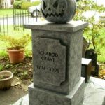Impressive-DIY-Outdoor-Halloween-Decorating-Ideas-That-Nobody-Tell-You-About-05-