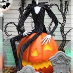 Impressive-DIY-Outdoor-Halloween-Decorating-Ideas-That-Nobody-Tell-You-About-08-
