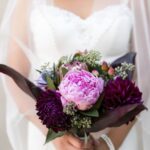 halloween-wedding-flowers-susan-dunne-kelsey-albright-1531509430 (1)