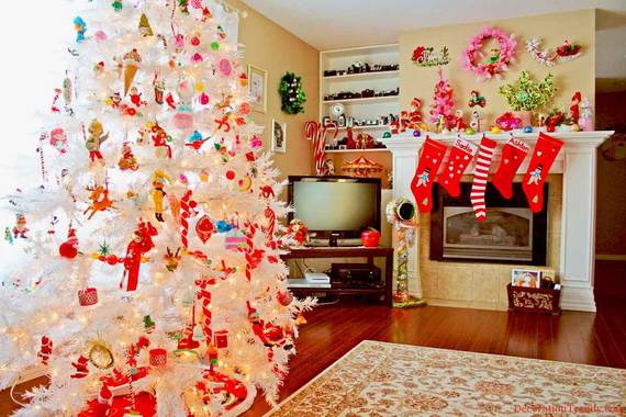 Beautiful Christmas Holiday Tree Decorating Inspirations (5)