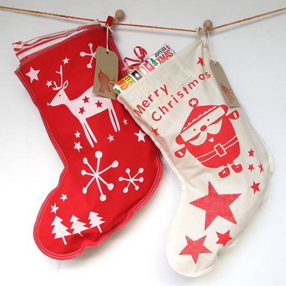 Elegant-Christmas-Stockings-Holiday-Crafts_21