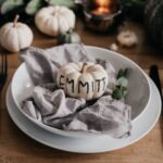 white-mini-pumpkin-thanksgiving-place-cards-