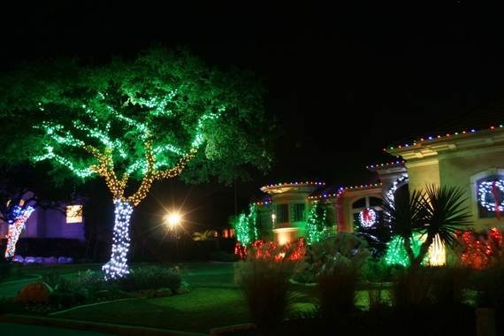 Fantastic-Christmas-Holiday-Lights-Display_26