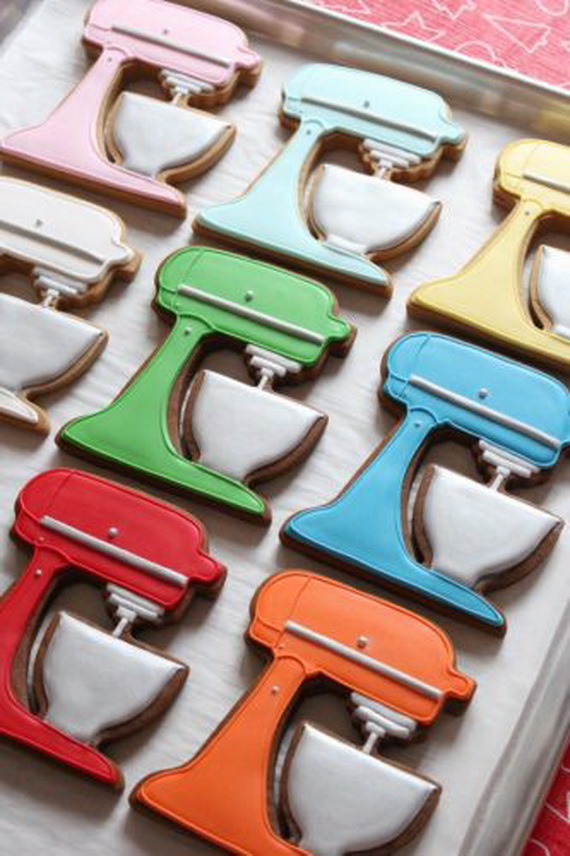 Iced, Decorated, and Shaped Cookies for Holidays_31