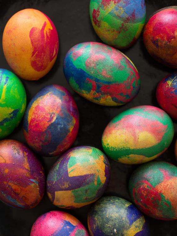 Lip Balm Dyed Egg 