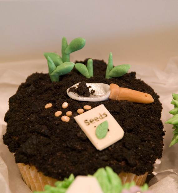 D-sitesHOLIDAYSfather-daycup-cakeCupcake-Decorating-Ideas-On-Fathers-Day-_34