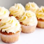 vanilla-cupcakes2_1
