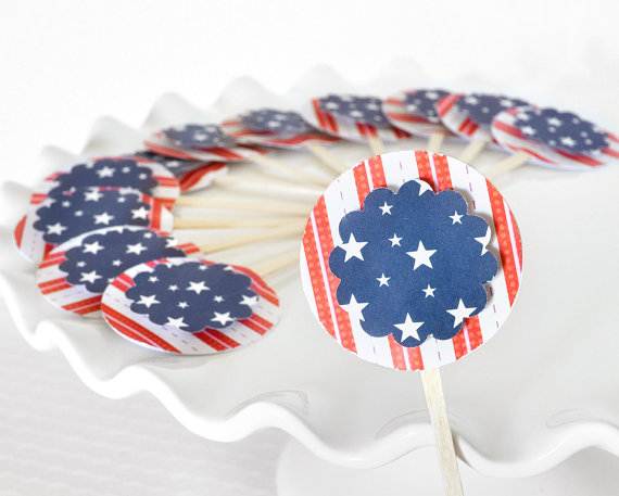 4th-of-July-Cupcakes-Decorating-Ideas-and-Cupcake-Wrappers_30