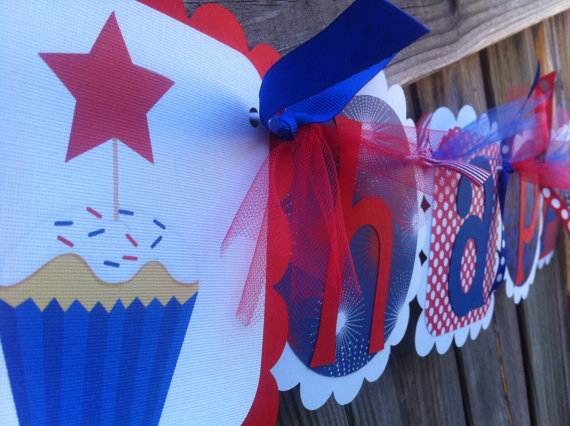 4th-of-July-Cupcakes-Decorating-Ideas-and-Cupcake-Wrappers_32