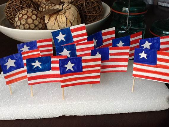 4th-of-July-Cupcakes-Decorating-Ideas-and-Cupcake-Wrappers_45