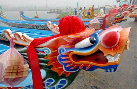 Chinese-Dragon-Boat-Festival-Duanwu-Jie-Origin-History-China-Festival_37