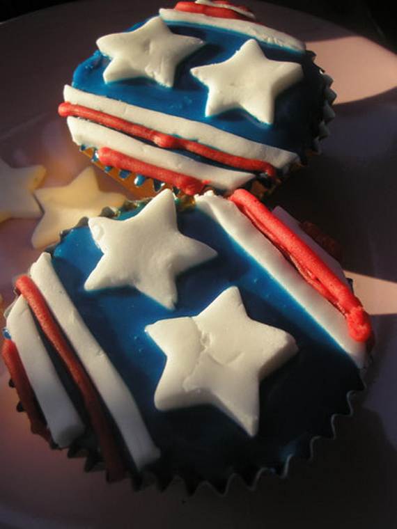 Independence Day Cakes & Cupcakes Decorating Ideas (1)