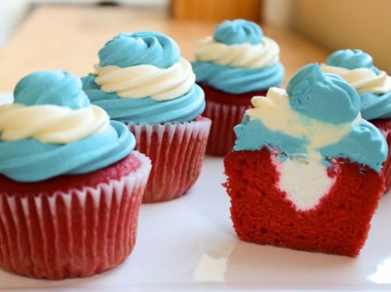 Independence Day Cakes and cupcaesCupcakes (9)
